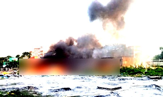 গাজী টায়ার কারখানায় ফের আগুন ও লুটপাট