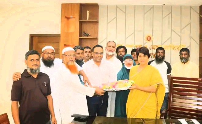 ডিসির সাথে জাতীয় মানবাধিকার সোসাইটি মুন্সীগঞ্জ জেলা শাখার মতবিনিময়