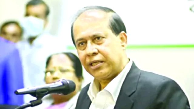 পদত্যাগের গুঞ্জনের মধ্যে কাল জরুরি সংবাদ সম্মেলন ডাকলেন সিইসি