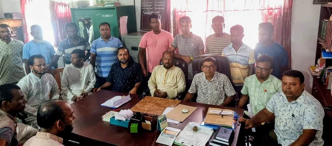 কেশবপুরে শহীদ ফ্লাইট লেঃ মাসুদ মেমোরিয়াল কলেজ পরিচালনা কমিটির সভা অনুষ্ঠিত