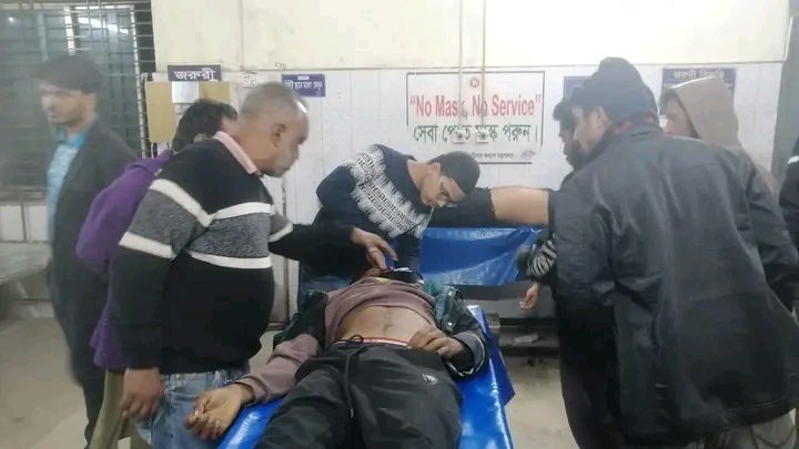 মুন্সীগঞ্জে বালু উত্তোলন নিয়ে দ্বন্দ্ব: কিবরিয়া বাহিনীর গুলিতে নিহত ২, আহত ১