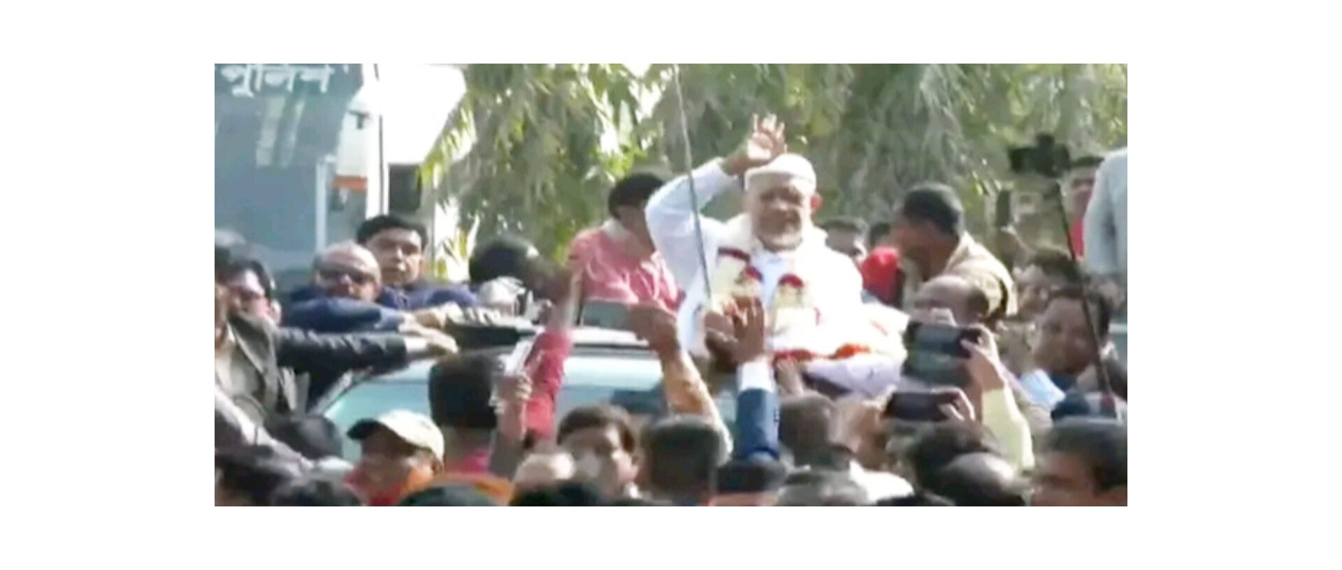 দীর্ঘ ১৭ বছর পরে কারামুক্ত হলেন লুৎফুজ্জামান বাবর।