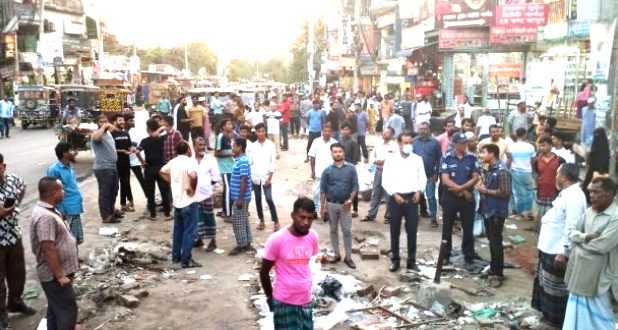 মুন্সীগঞ্জে দখল মুক্ত হলো সিপাহীপাড়া চৌরাস্তা