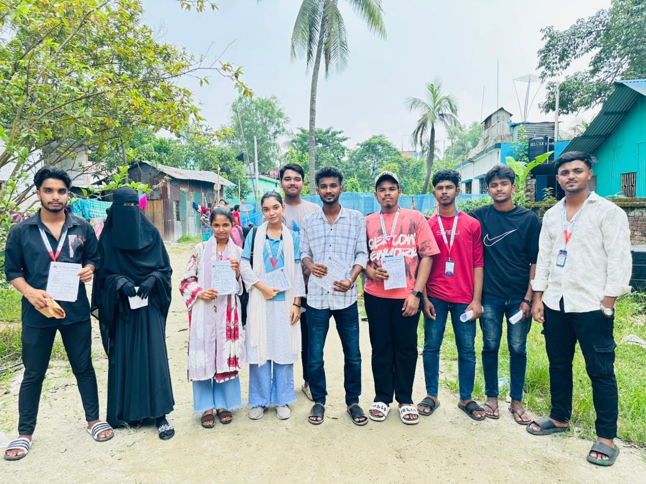 ডেঙ্গু প্রতিরোধে লিফলেট বিতরণ ও সচেতনতামূলক বার্তা প্রচার”