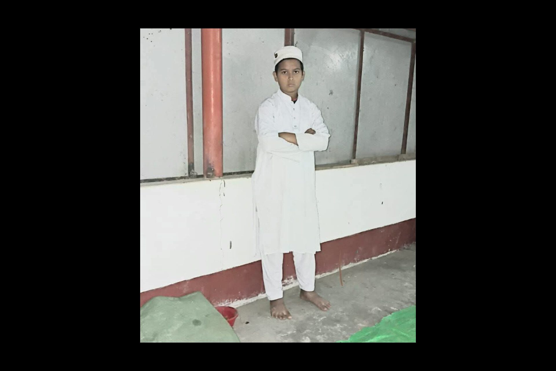 মুন্সিগঞ্জে মাদরাসা ছাত্র আয়ান নিখোঁজ, সন্ধান চায় আয়ানের পরিবার