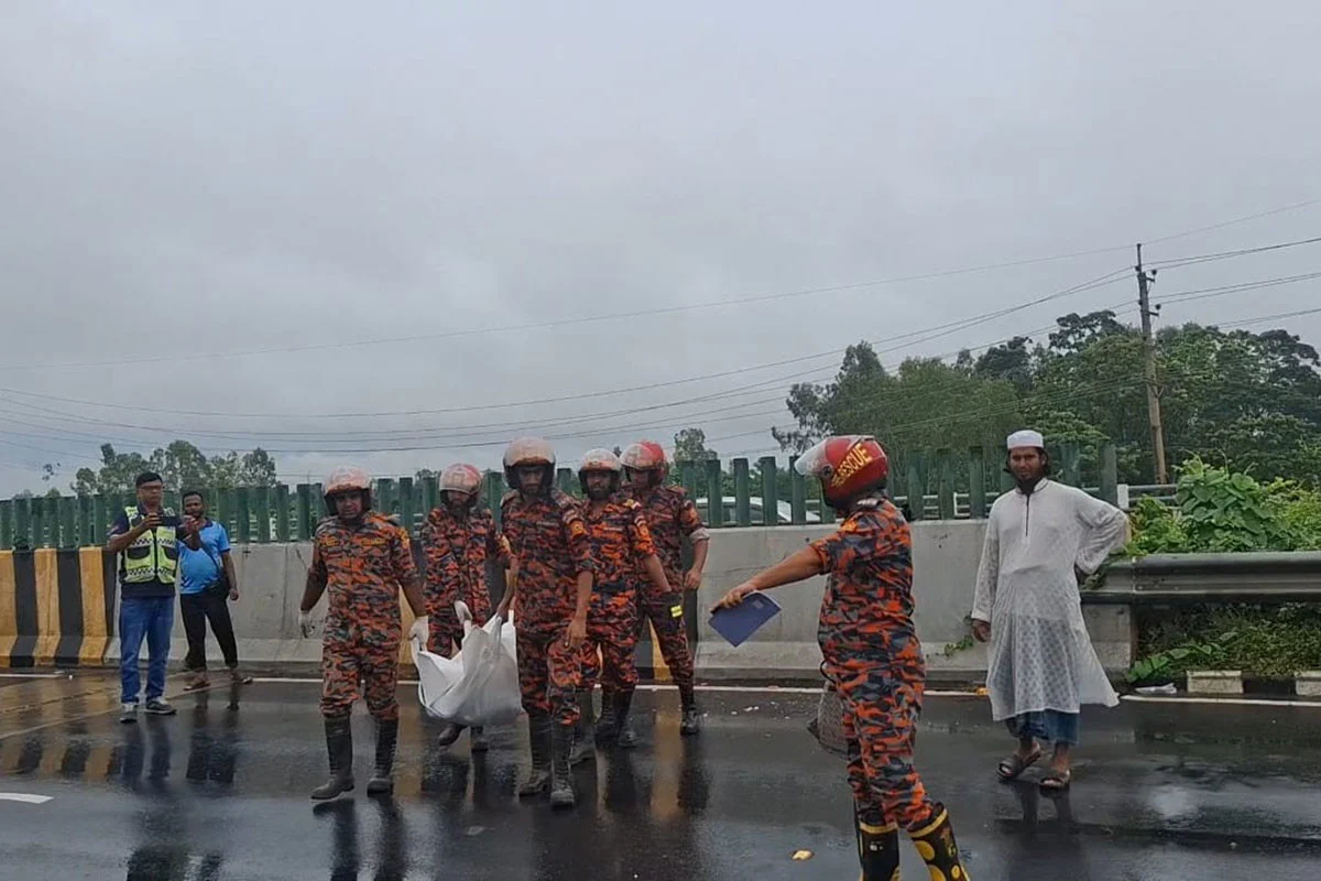 ঢাকা-মাওয়া এক্সপ্রেসওয়েতে বাসের ধাক্কায় নারী নিহত