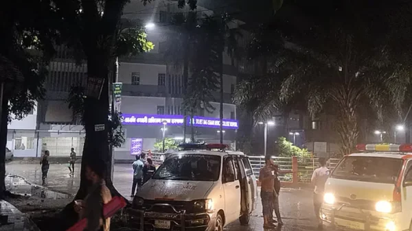 ইন্টার্নদের অনির্দিষ্টকালের কর্মবিরতি